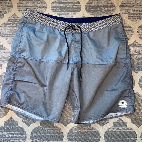 Billabong men's swim board shorts gray size 36 XL